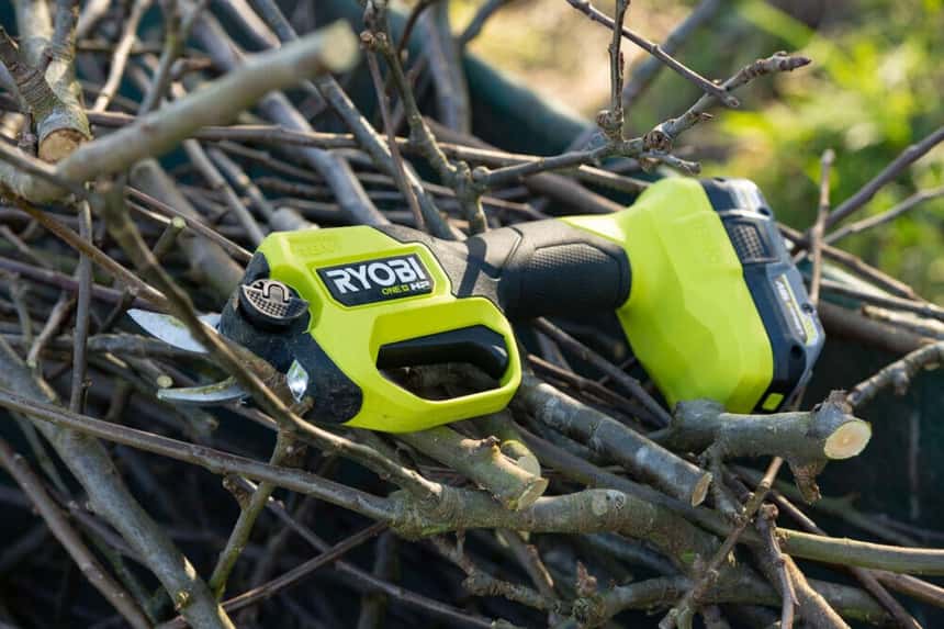 Ryobi one+ batteri best sale