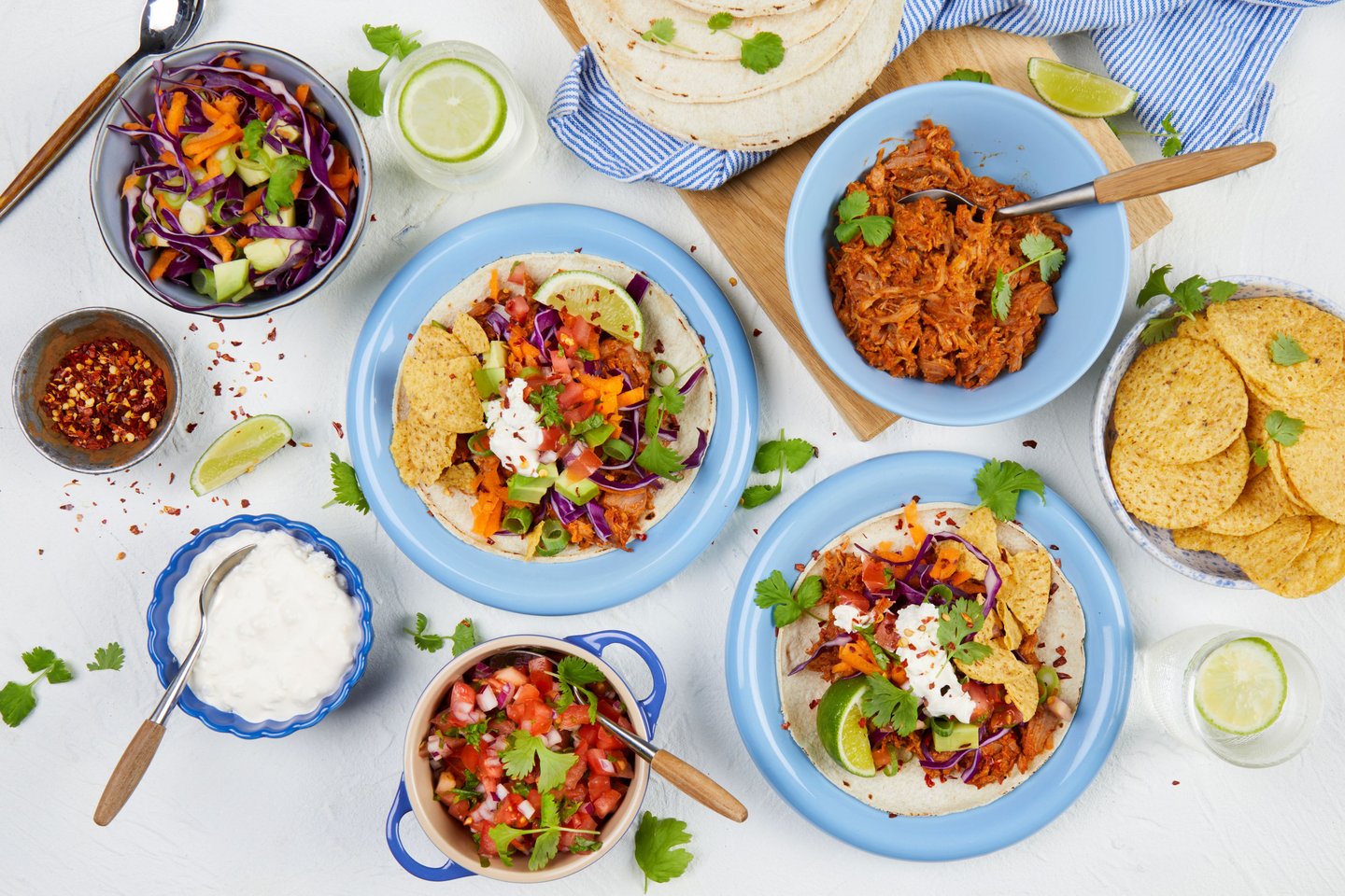 Taco med pulled pork og rød spisskålsalat