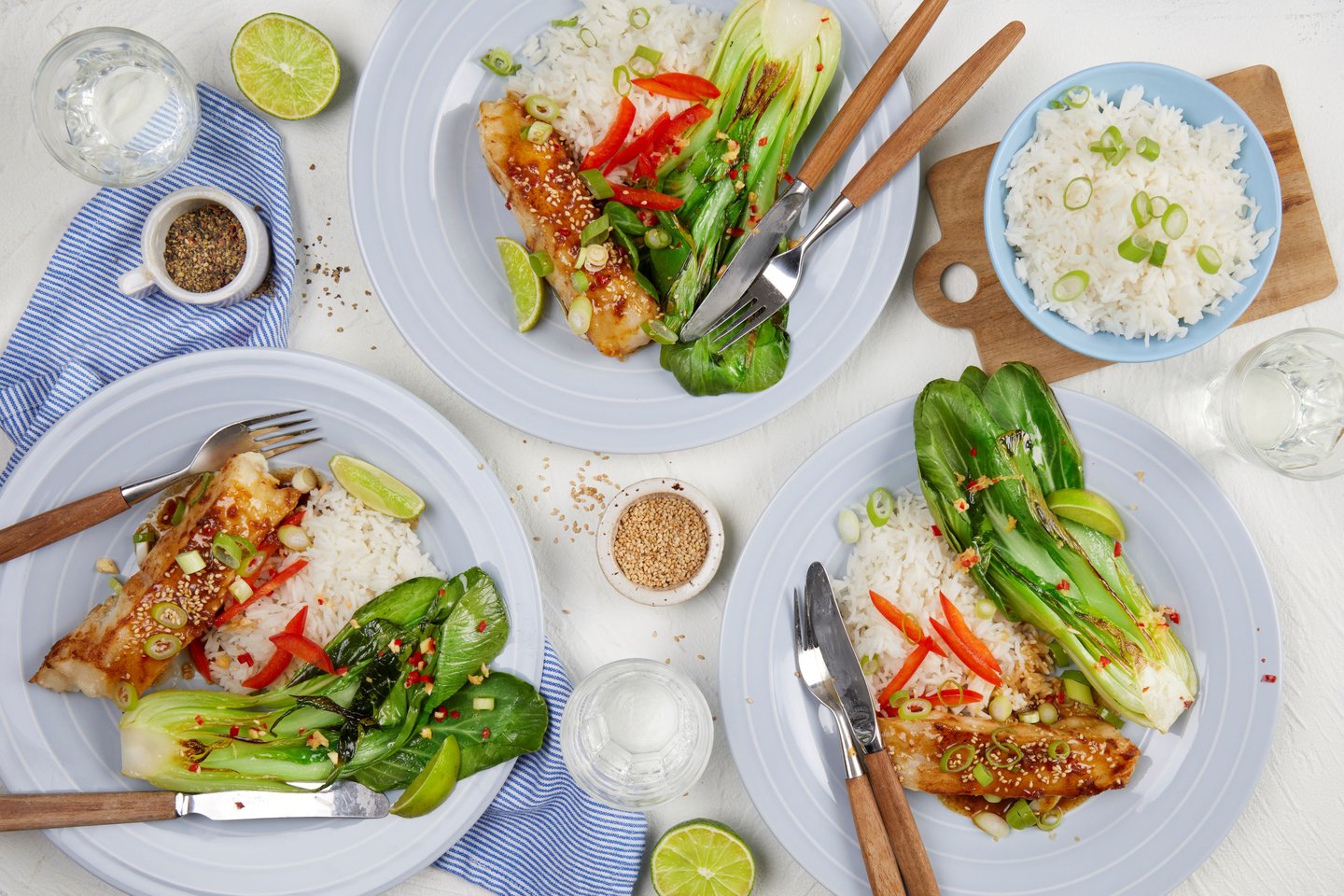 Seiloins med soyasmør og pak choy