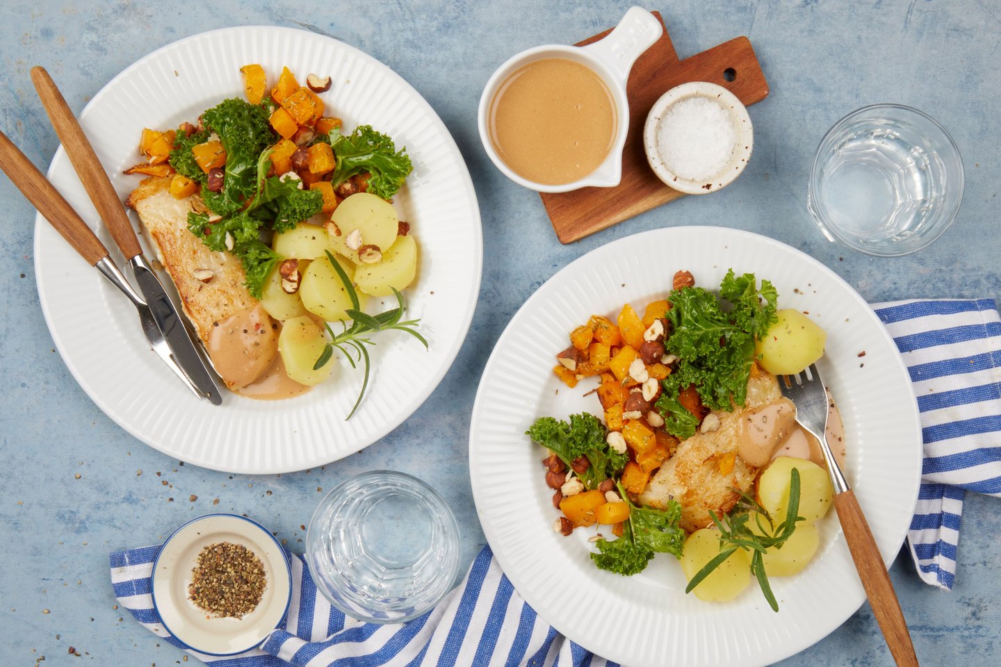 Steinbit med fløtesaus og bakt gresskar