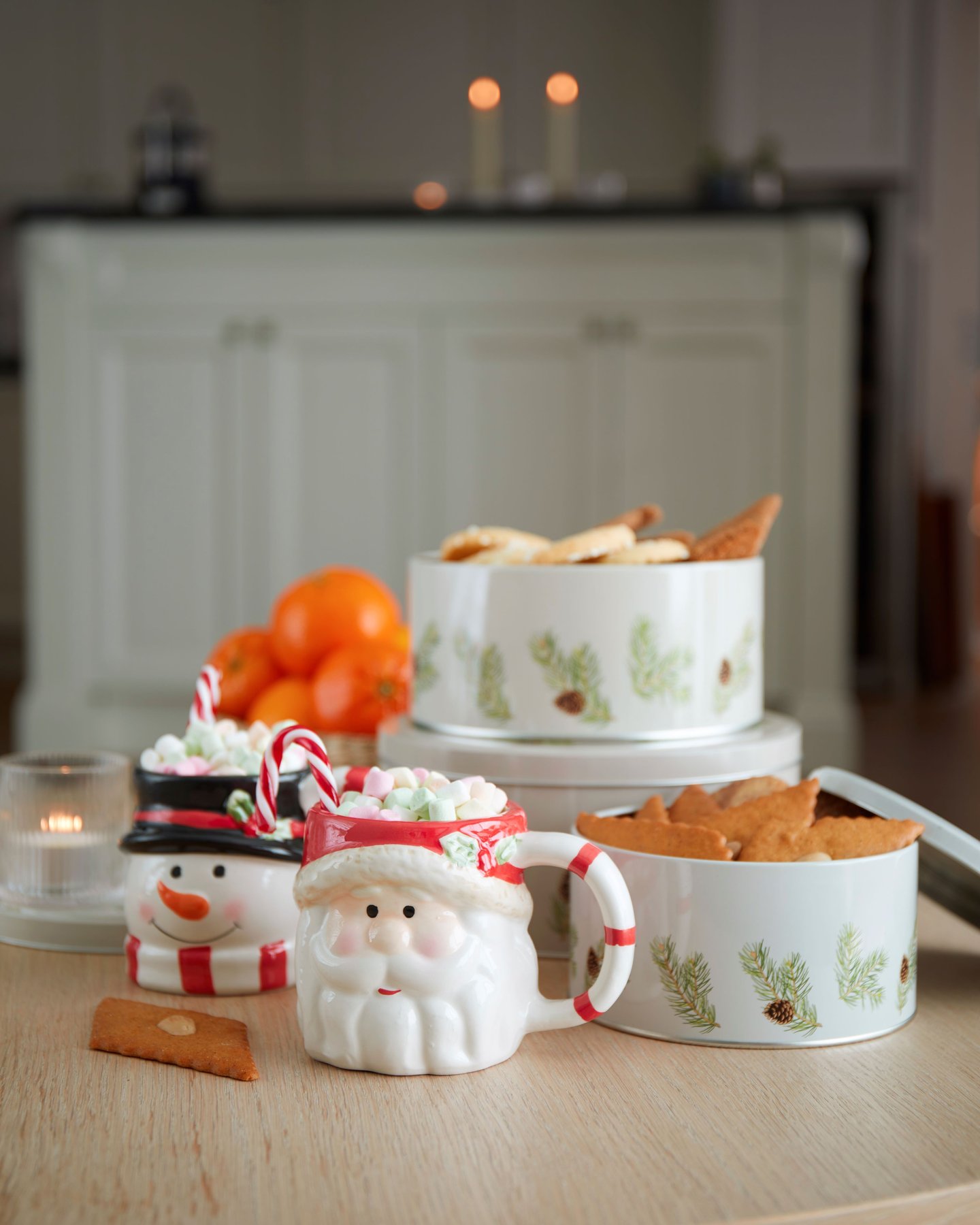 Julekopper og kakebokser