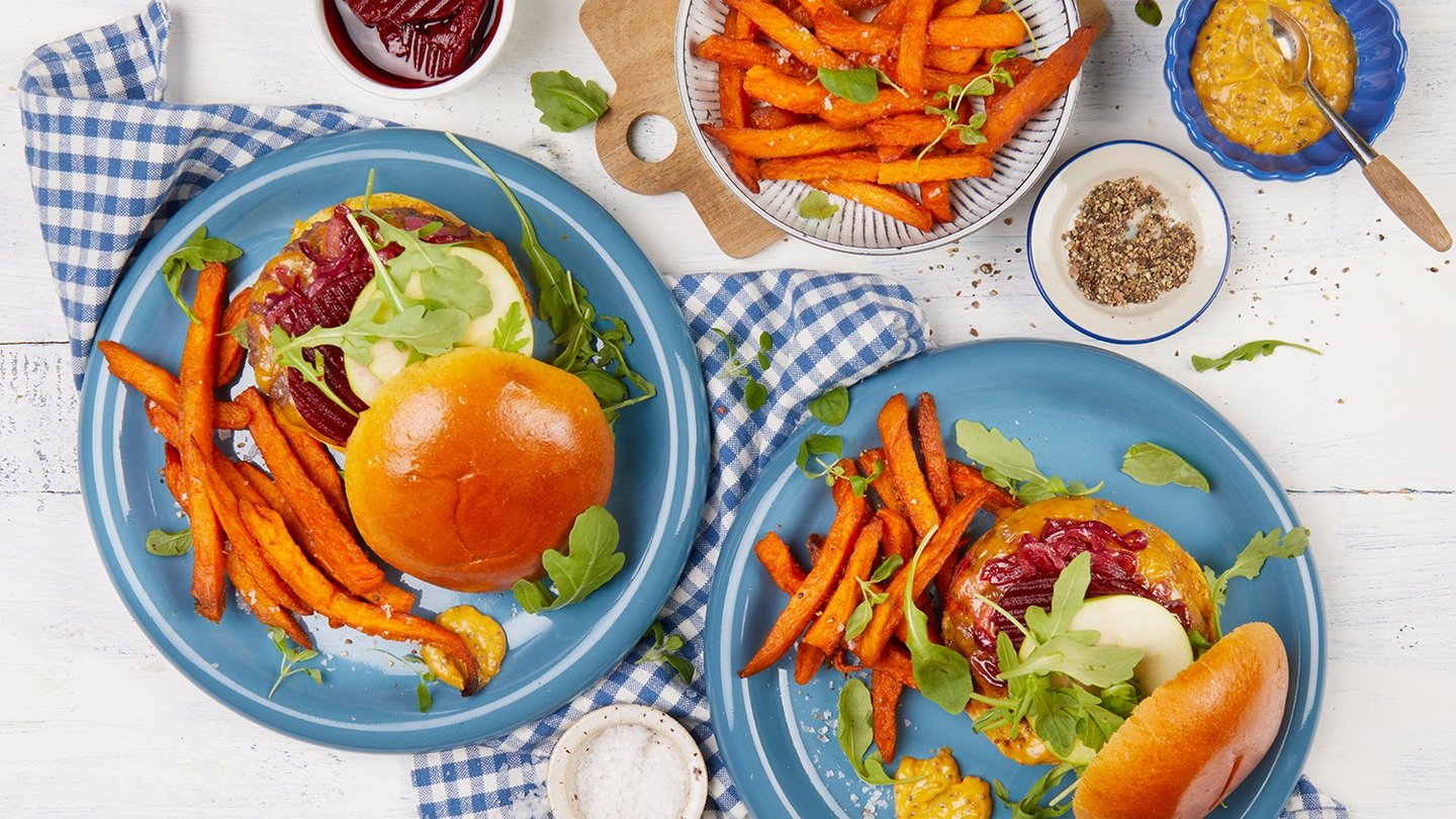 Høstburger med Coop skinny burger og søtpotetfries