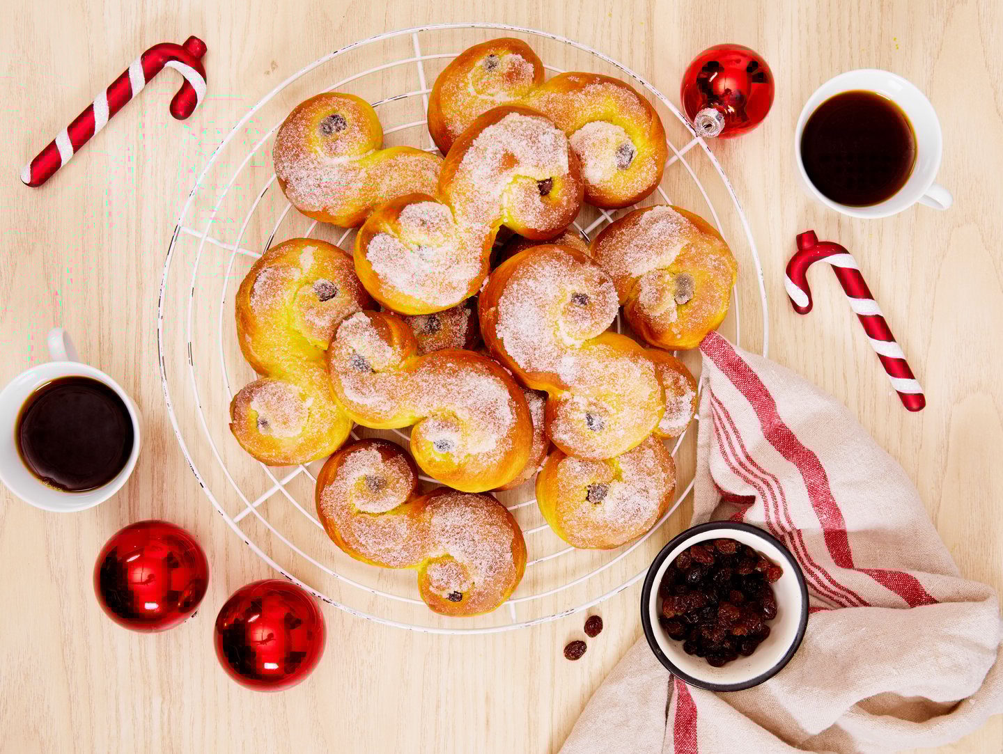 Lussekatter med TINE Kesam® Vanilje