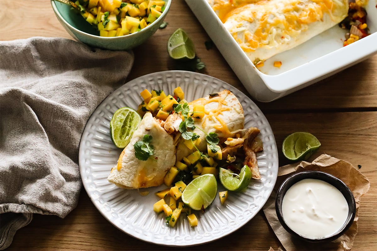 Enchiladas med kylling og mangosalsa