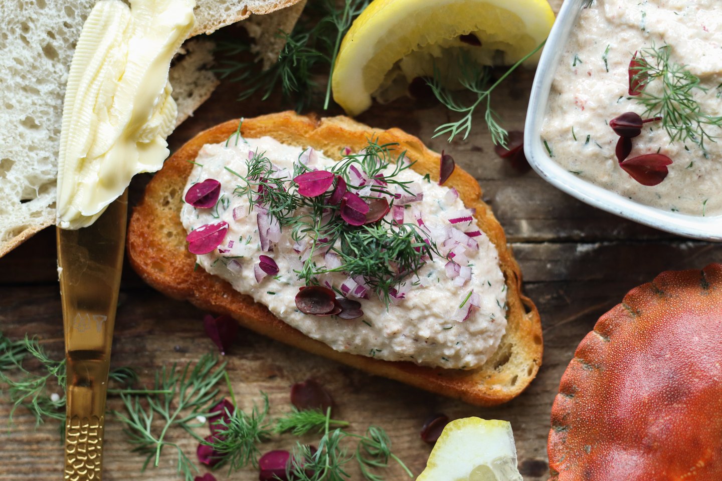 Krabberøre med surdeigsbrød