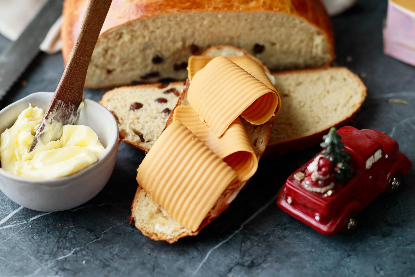 Saftig julekake med rosiner