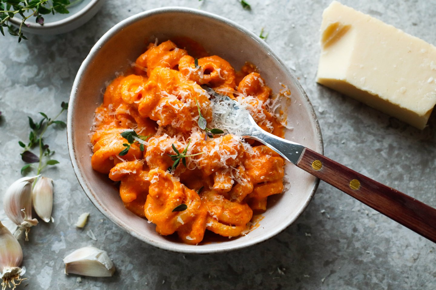 Spagetti med roasted tomatsaus