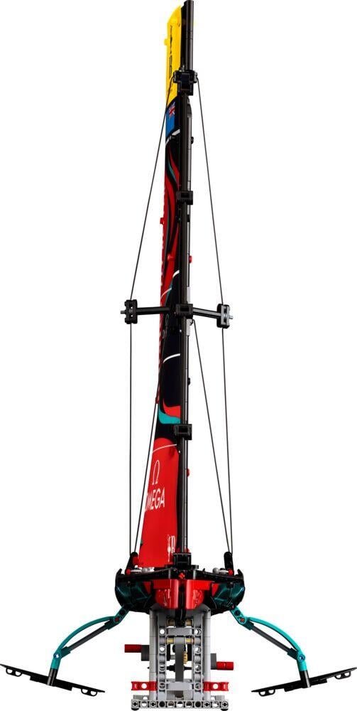 LEGO® Technic Yachten Emirates Team New Zealand AC75 42174