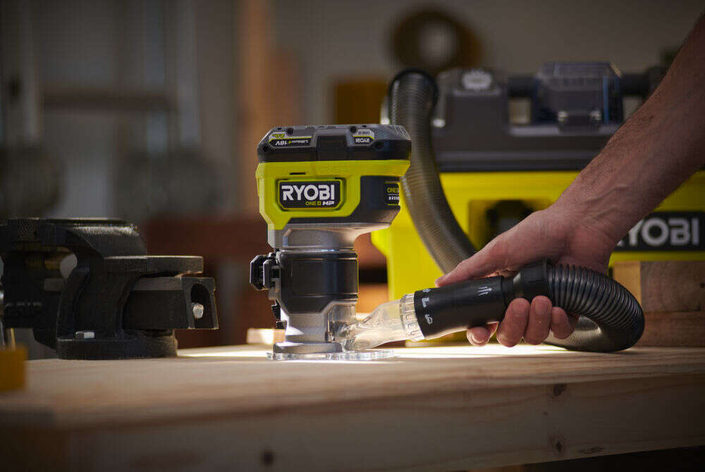 Ryobi ONE+ HP RTR18C-0 overfreser u/batteri