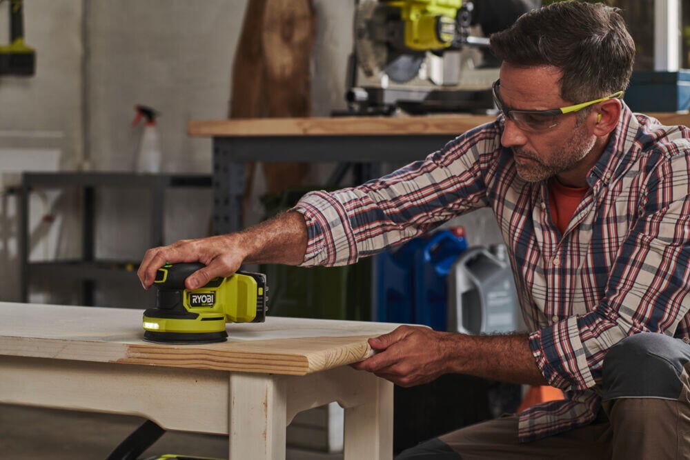 Ryobi ONE+ HP RROS18C-0 eksentersliper u/batteri