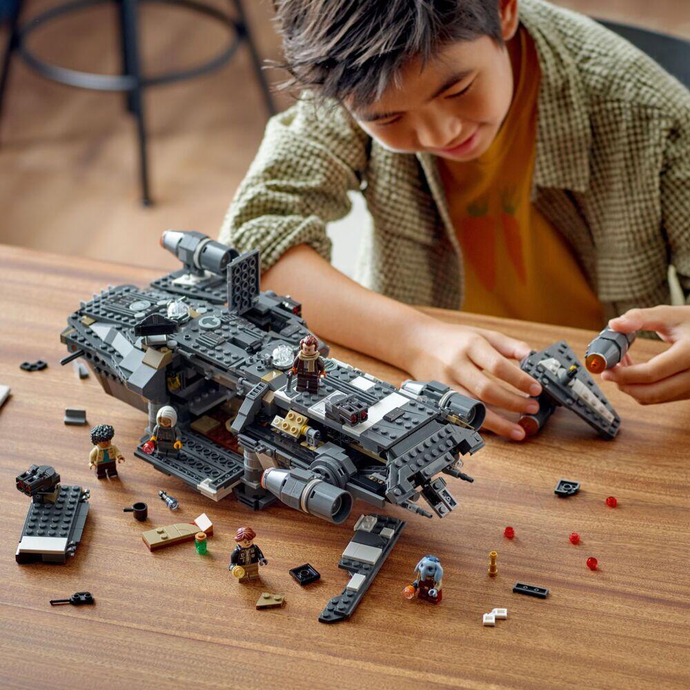 LEGO® Star Wars: Skeleton Crew The Onyx Cinder 75374
