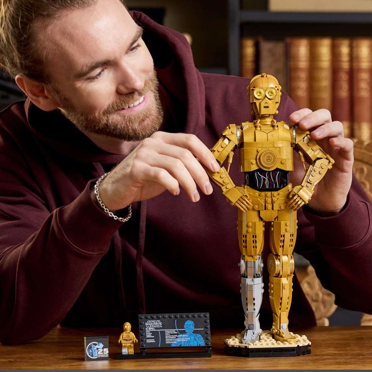 LEGO® Star Wars™ C-3PO™ 75398