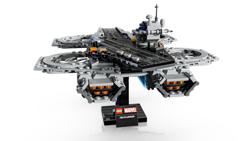 LEGO® Marvel Avengers’ helicarrier 7629
