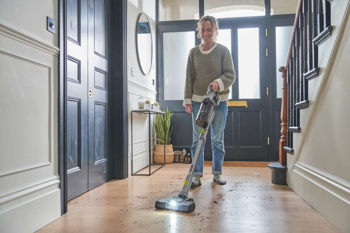 Ryobi ONE+ RSVS18BL-0 støvsuger u/batteri