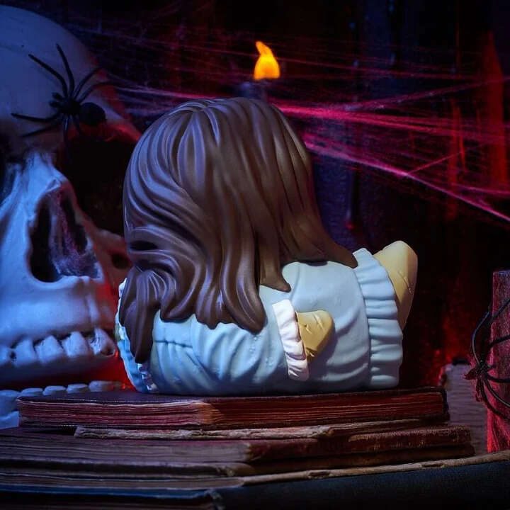numskull® The Exorcist: Regan TUBBZ™ samlefigur