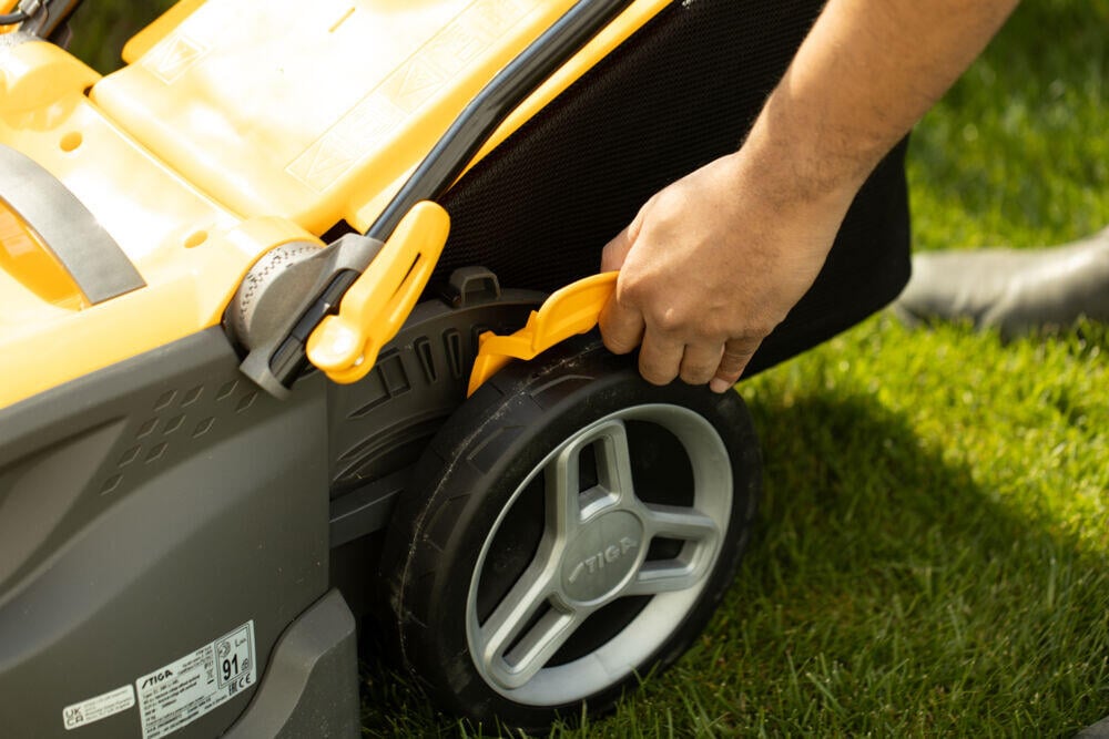 STIGA Combi 340e Kit gressklipper