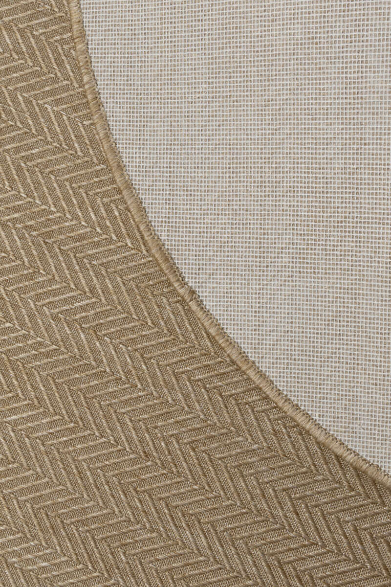 Loen fiskeben uteteppe