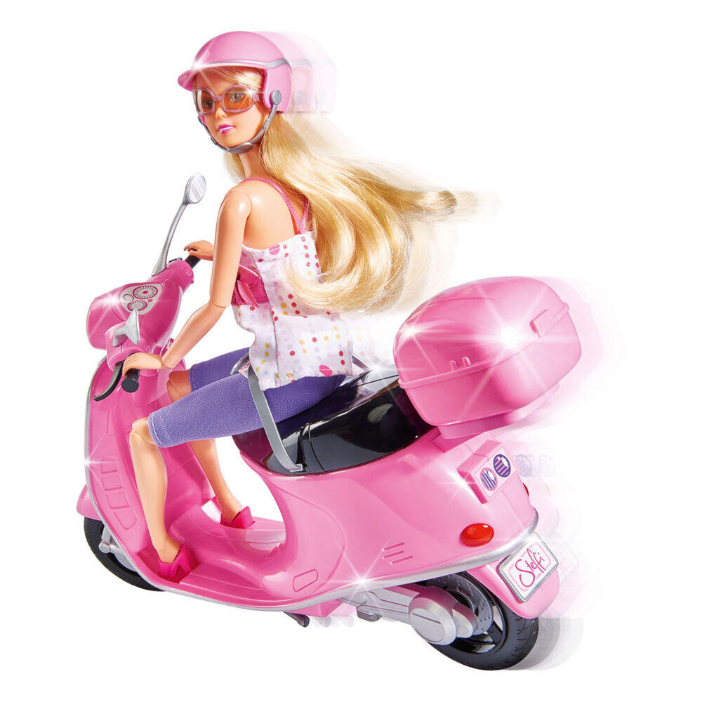 Steffi Love dukke med scooter