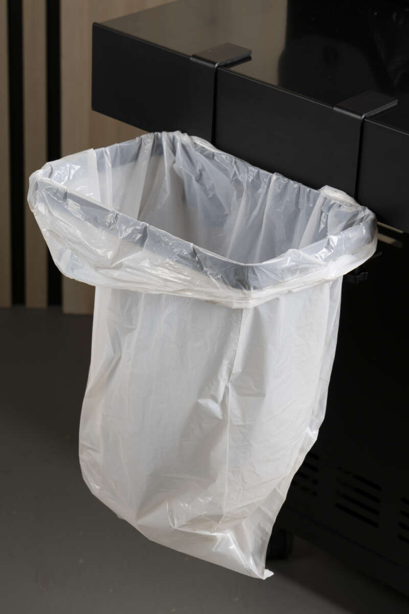 FCC søppelposeholder for sidebord