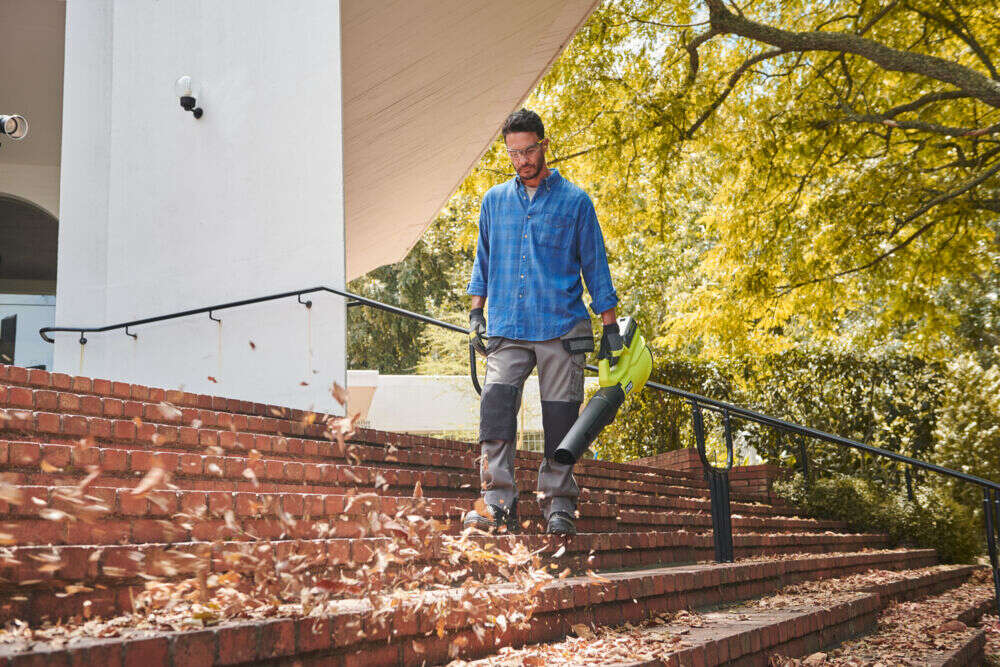 Ryobi RY36BLB-0 36V løvblåser u/batteri