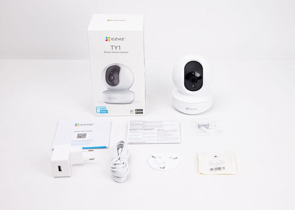 EZVIZ TY1 Smart Wi-Fi med panorerings- og vippekamera