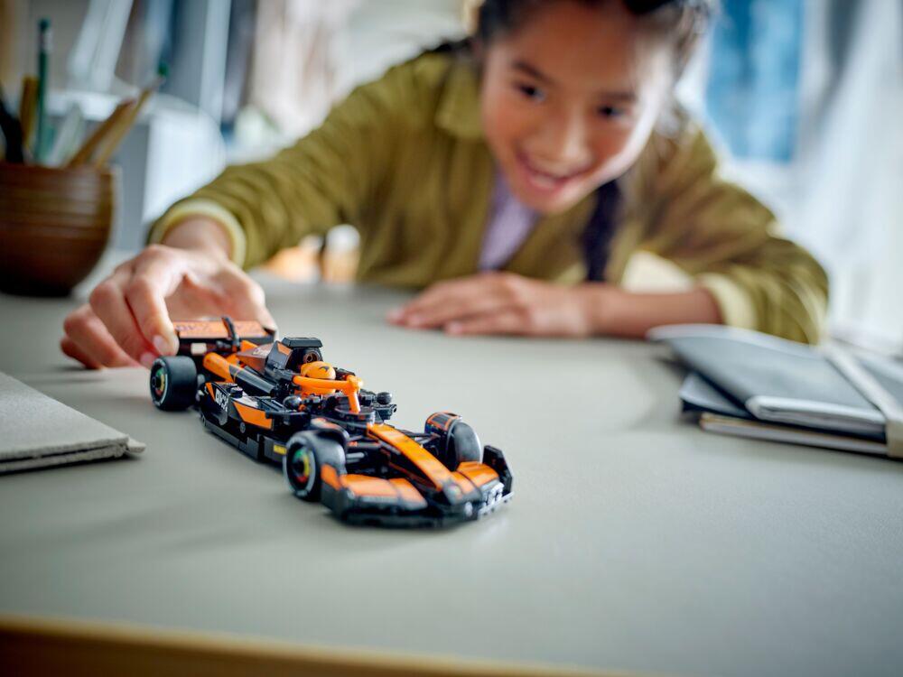 LEGO® Speed Champions McLaren F1® Team MCL38-racerbil 77251
