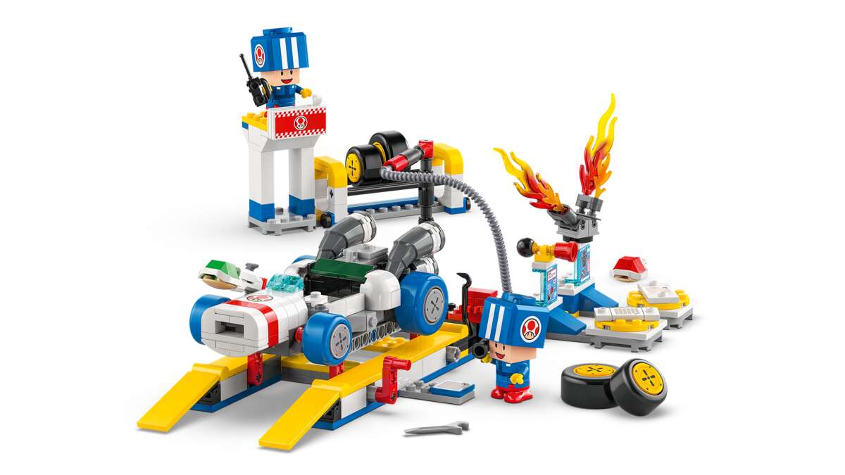 LEGO® Super Mario™: Mario Kart™ – Toads verksted 72035