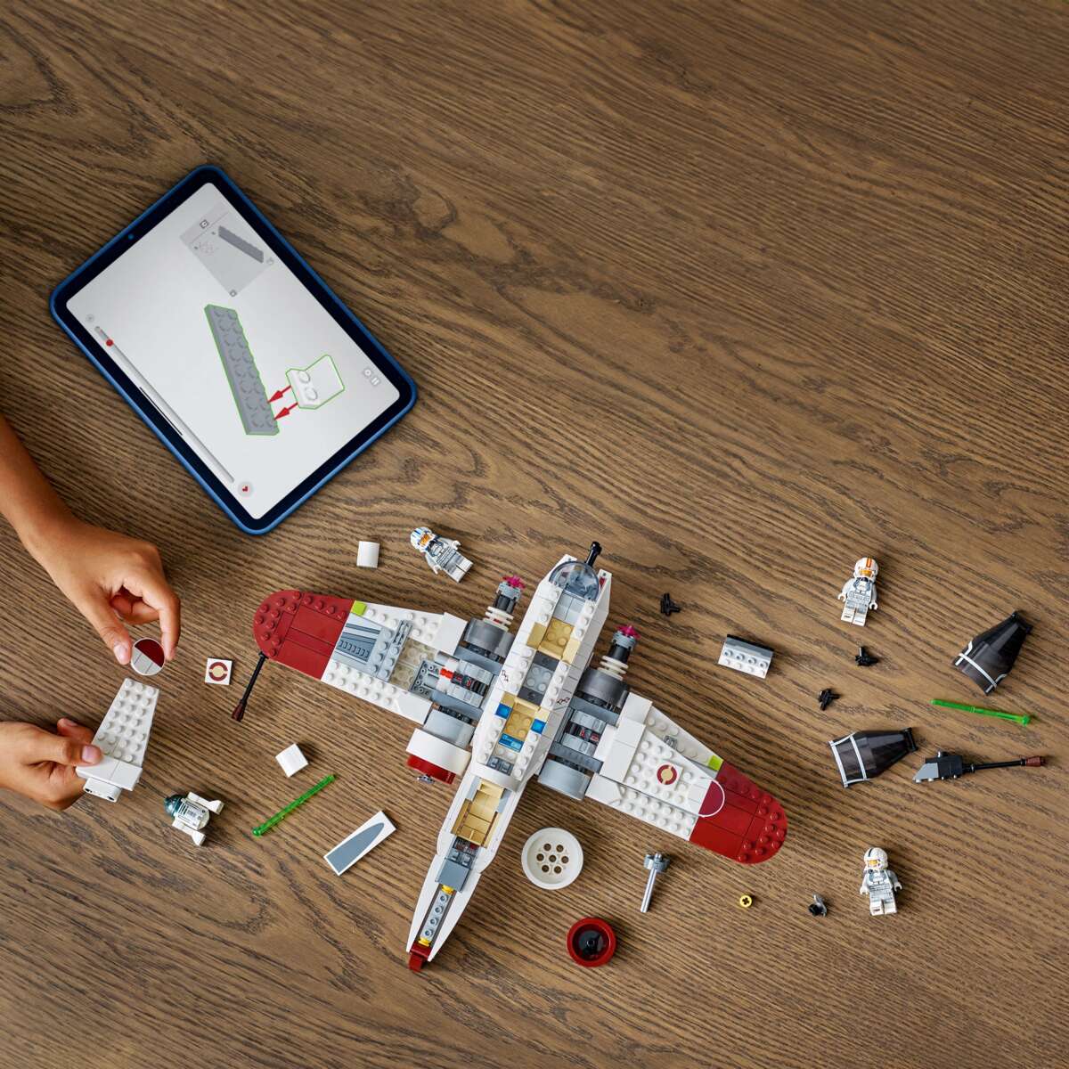 LEGO® Star Wars™ ARC-170 Starfighter™ 75402