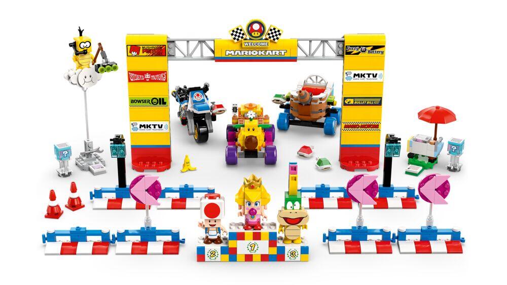 LEGO® Super Mario™: Mario Kart™ – Baby Peach og Grand Prix 72036