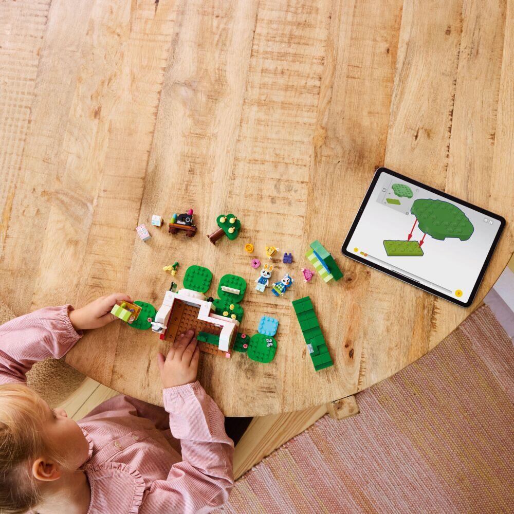 LEGO® Animal Crossing™ Klesbutikken til Able Sisters 77055