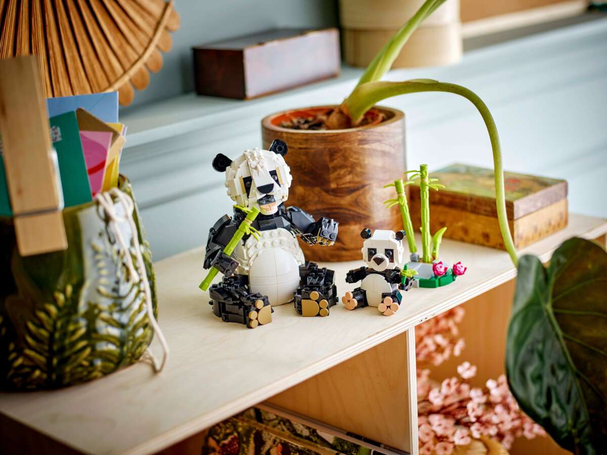 LEGO® Creator 3-i-1 Ville dyr: Pandafamilie 31165