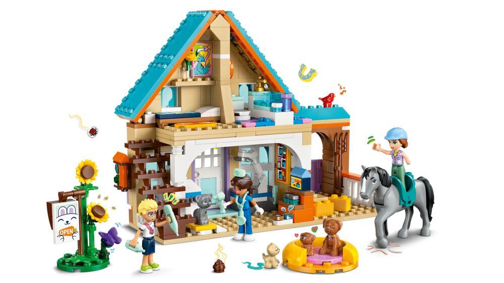LEGO® Friends Dyreklinikk med hest og kjæledyr 42651