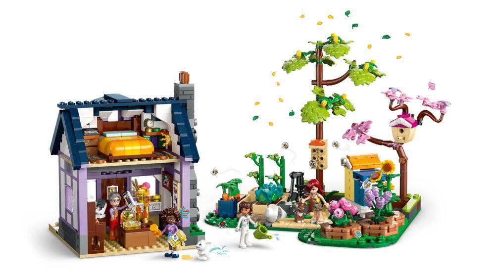 LEGO® Friends Birøkternes hus og blomsterhage 42669