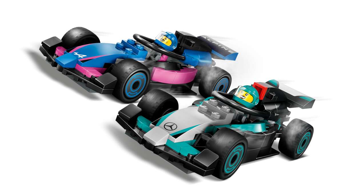 LEGO® City F1®-verksted med Mercedes-AMG og Alpine 60444