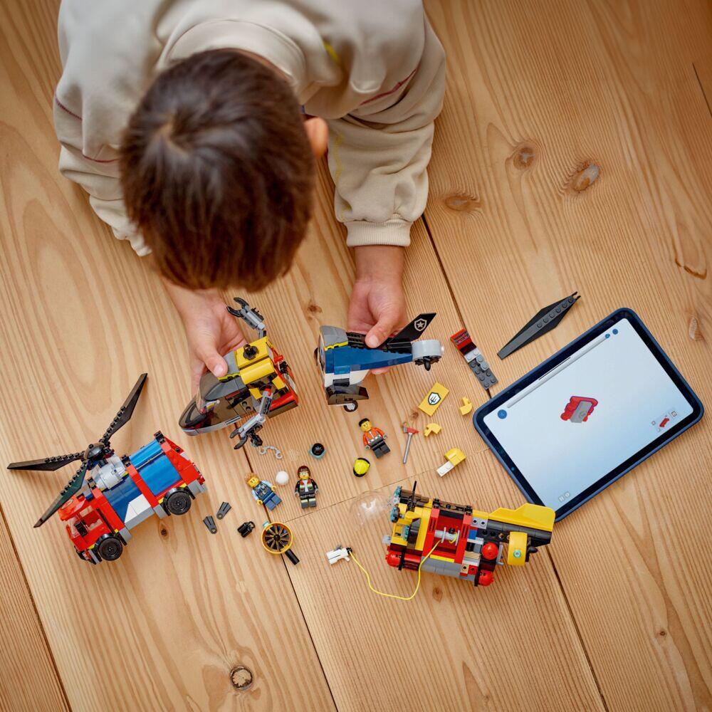 LEGO® City Pakke med helikopter, brannbil og ubåt 60462