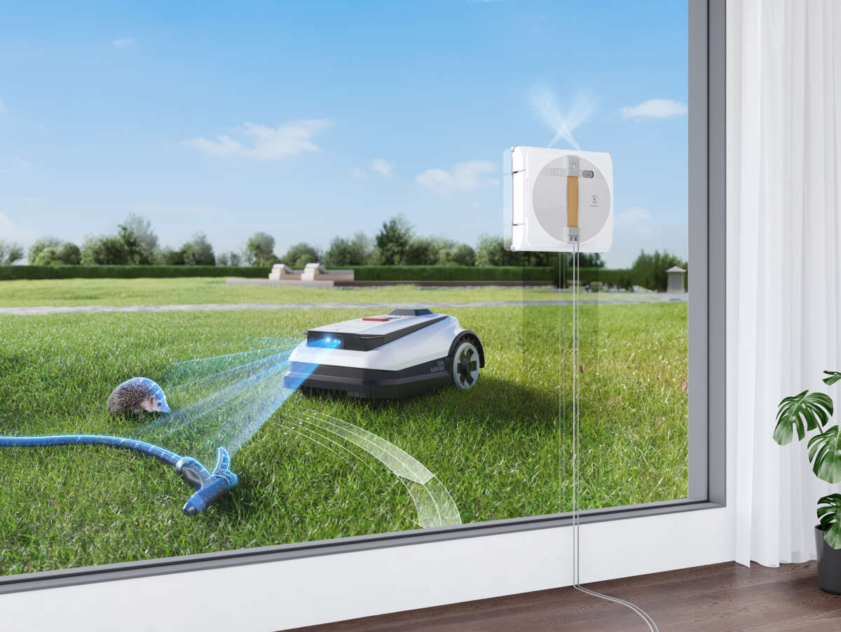 Ecovacs Goat A-1600 RTK robotklipper og Winbot W1 PRO robot vindusvasker