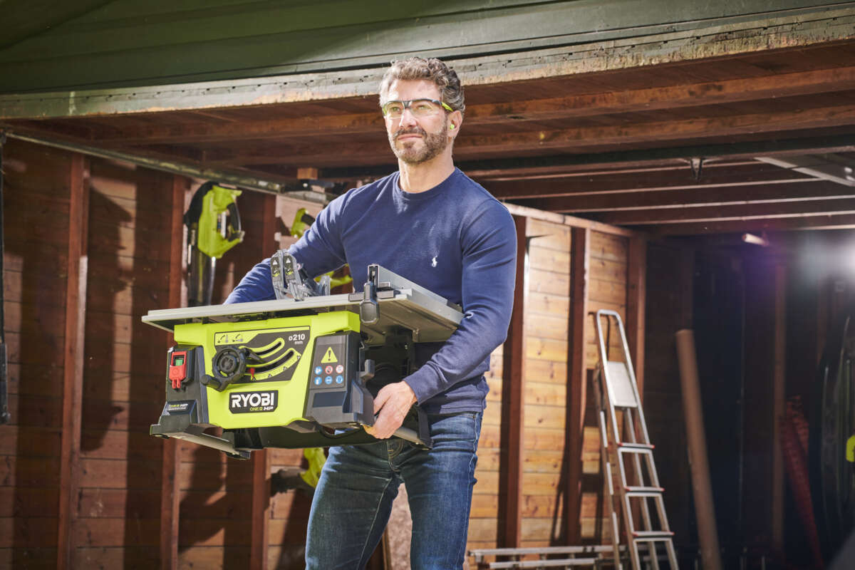 Ryobi One+ HP RTBS18X-0 bordsag u/batteri