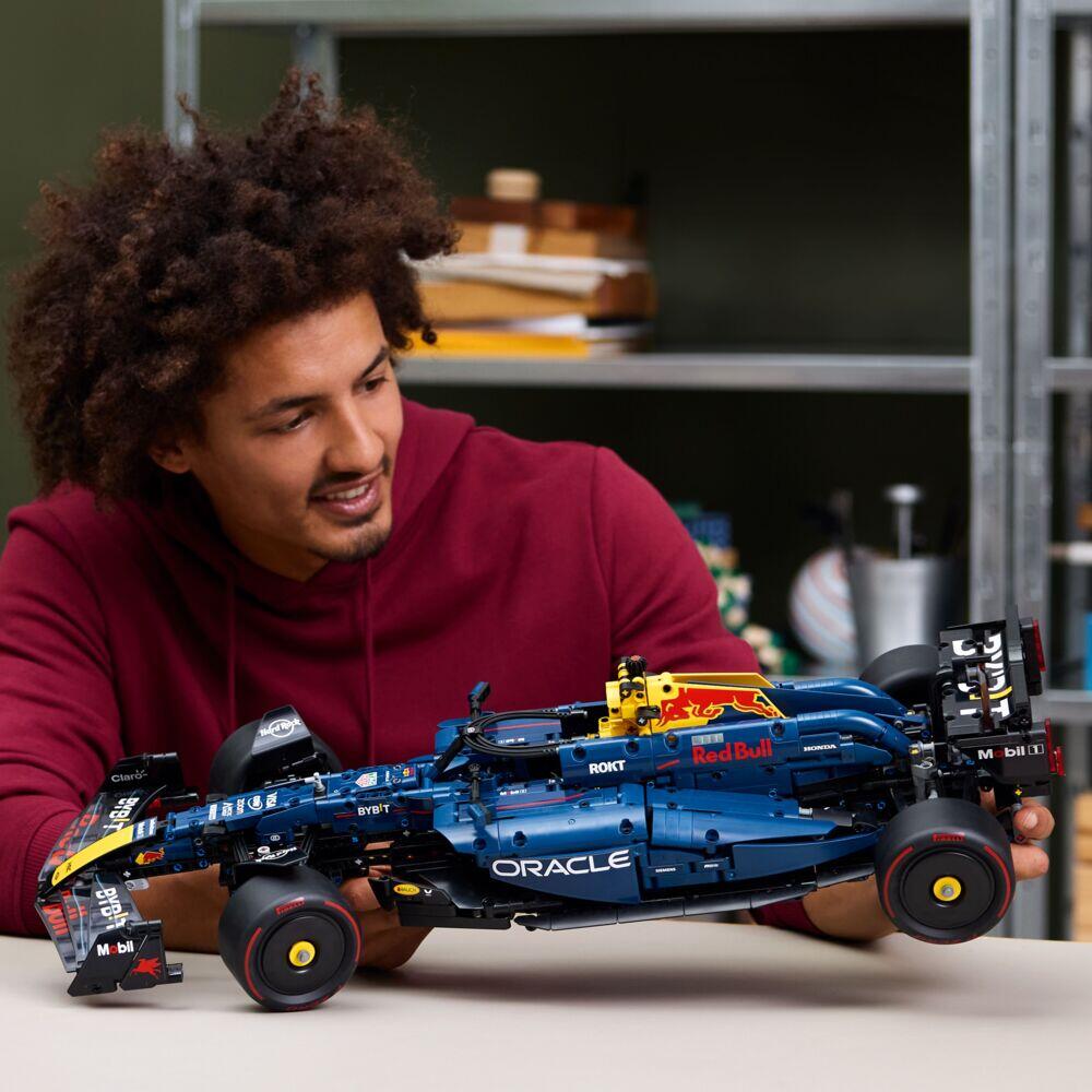 LEGO® Technic Oracle Red Bull Racing RB20 F1-bil 42206