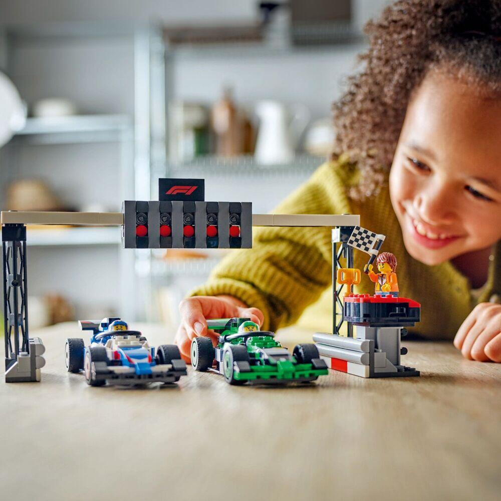 LEGO® City F1®-grid med VCARB- og Sauber-racerbiler 60474