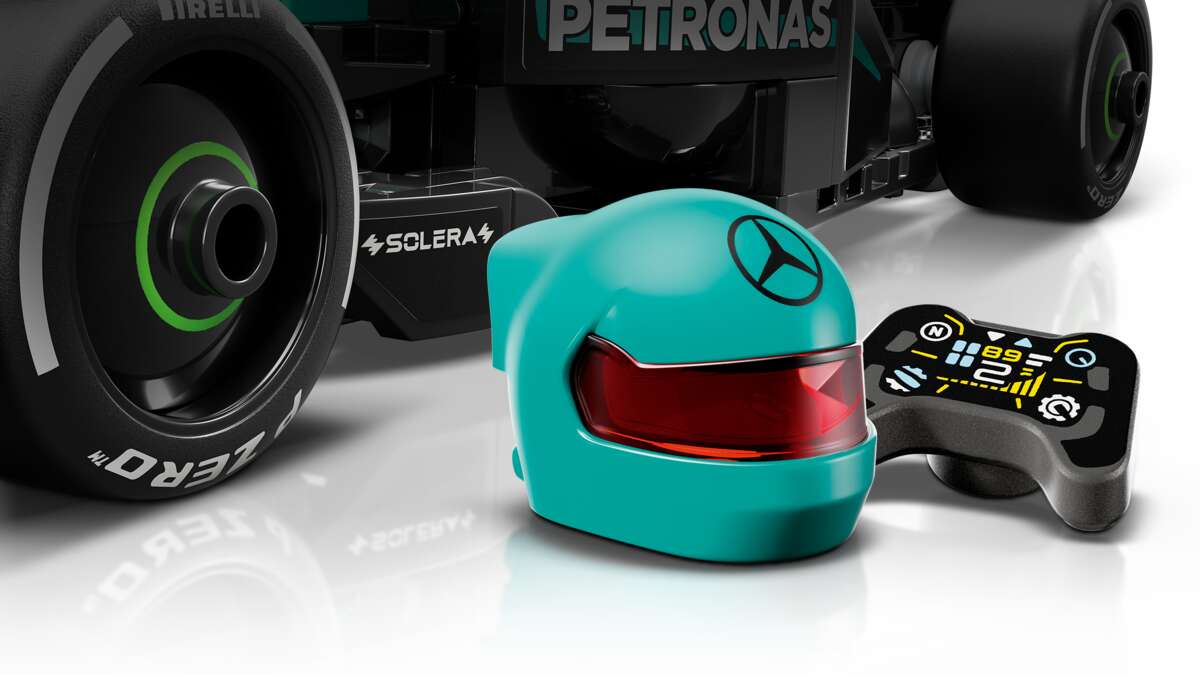 LEGO® Speed Champions Mercedes-AMG F1® W15-racerbil 77244