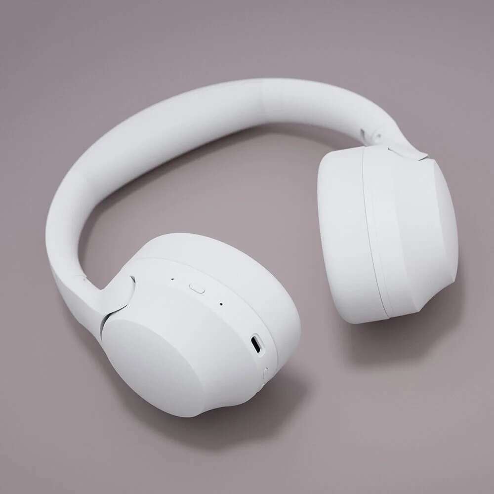 HAPPY PLUGS Play PRO hodetelefoner