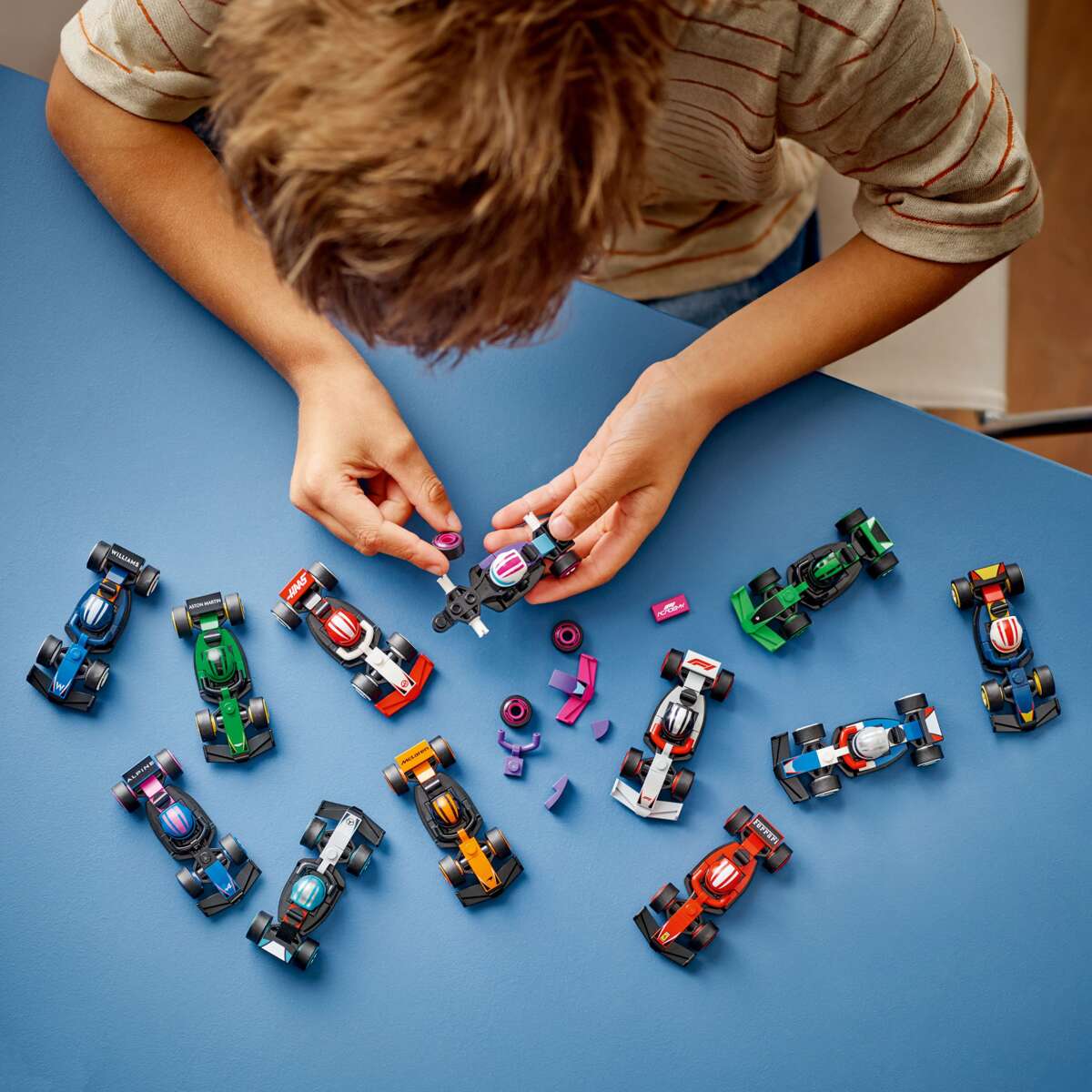 LEGO® Minifigures F1®-racerbiler for samlere 71049