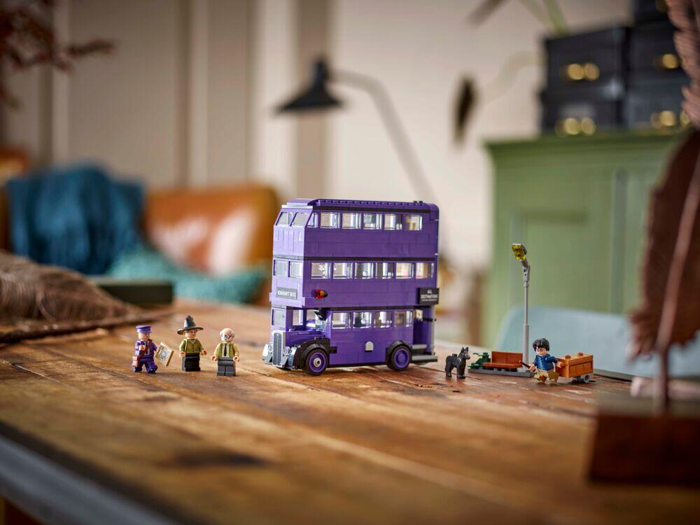 LEGO® Harry Potter™ På eventyr med Fnattbussen 76446