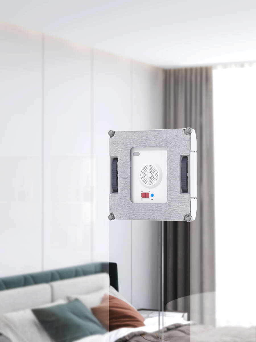 Ecovacs Goat A-1600 RTK robotklipper og Winbot W1 PRO robot vindusvasker