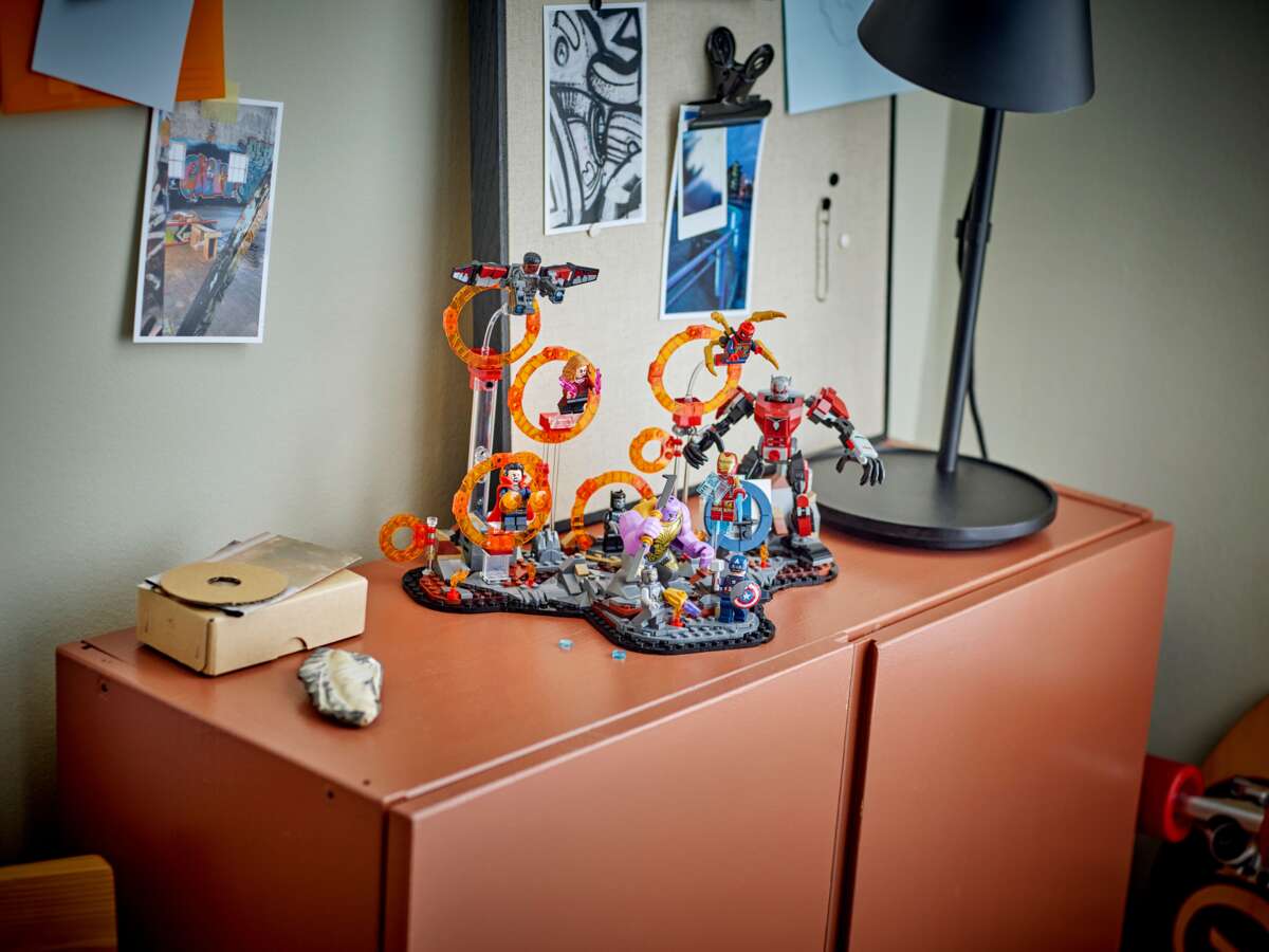 LEGO® ǀ Marvel Avengers: Endgame – sluttoppgjøret 76323