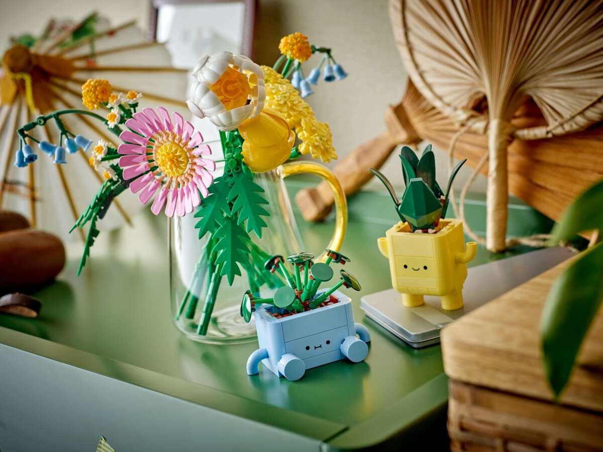 LEGO® Botanicals Glade planter 10349