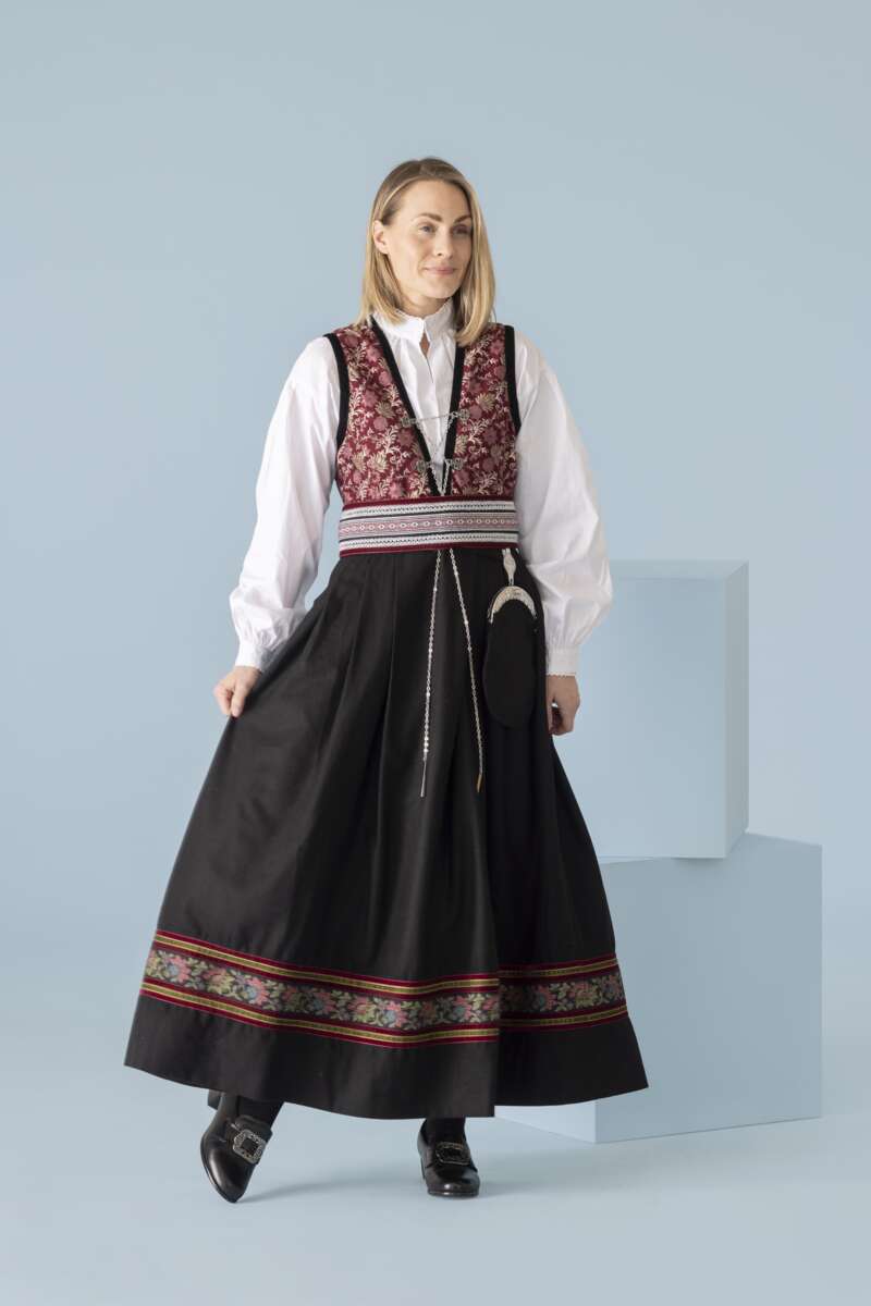 Else festdrakt dame