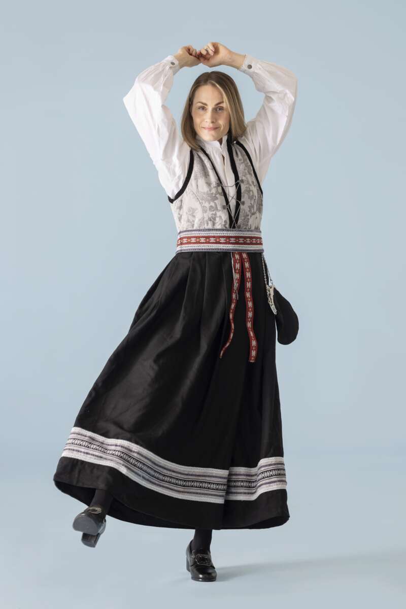 Solveig festdrakt dame
