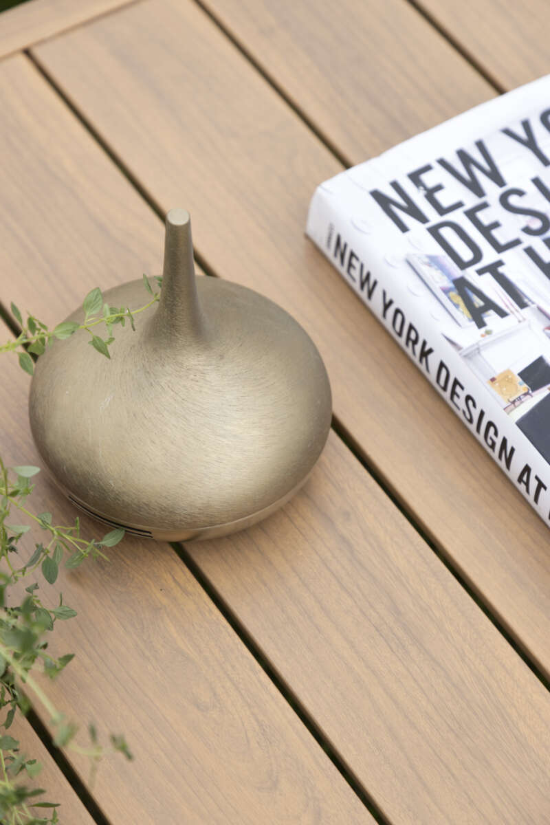 Røst hjørnegruppe teak og beige vanntette putetrekk