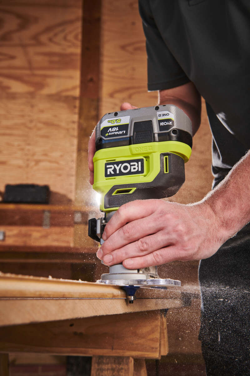 Ryobi ONE+ RTR18-0 overfreser u/batteri